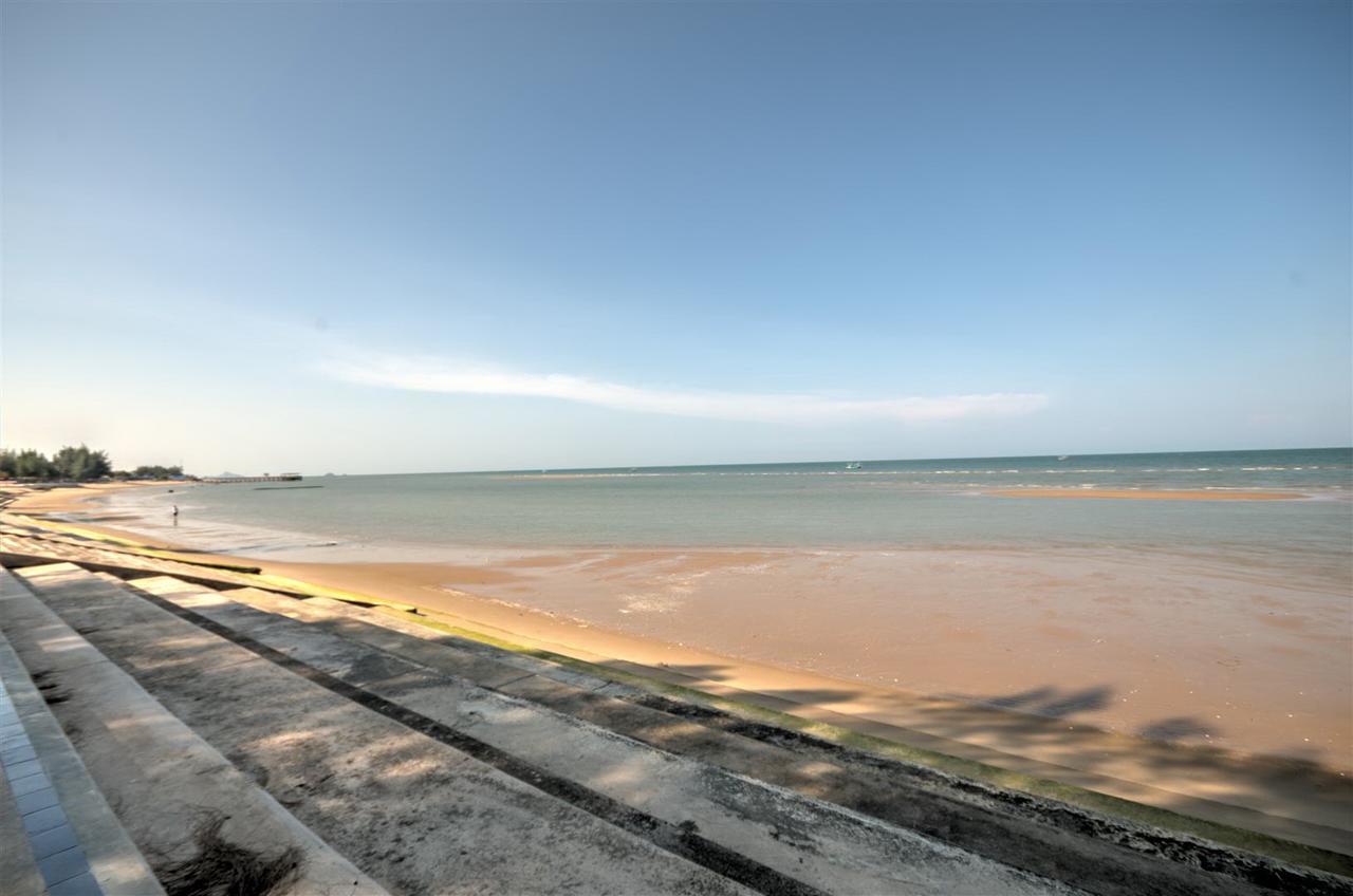 Palm Beach Resort Pran Buri Bagian luar foto