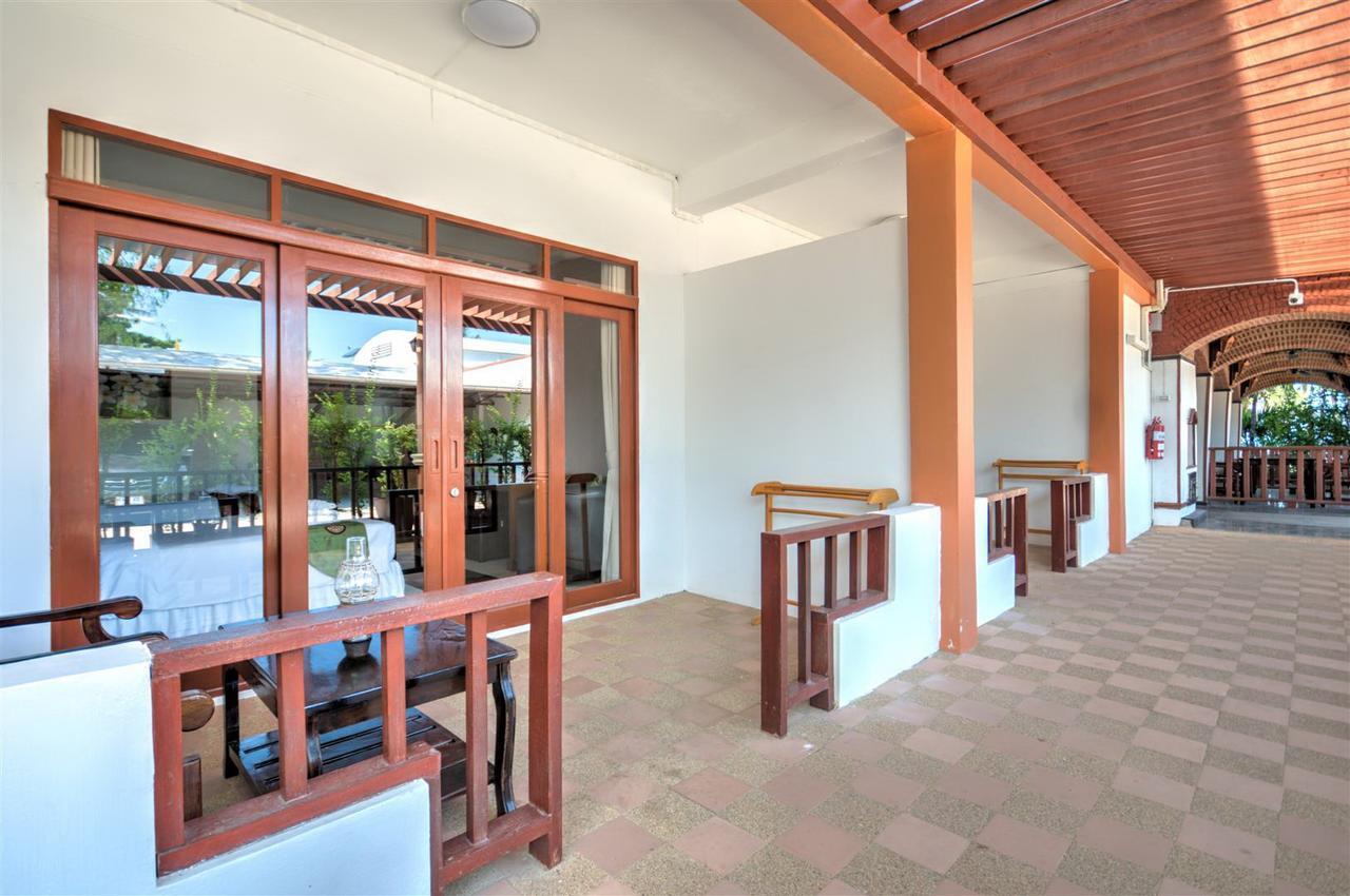 Palm Beach Resort Pran Buri Bagian luar foto