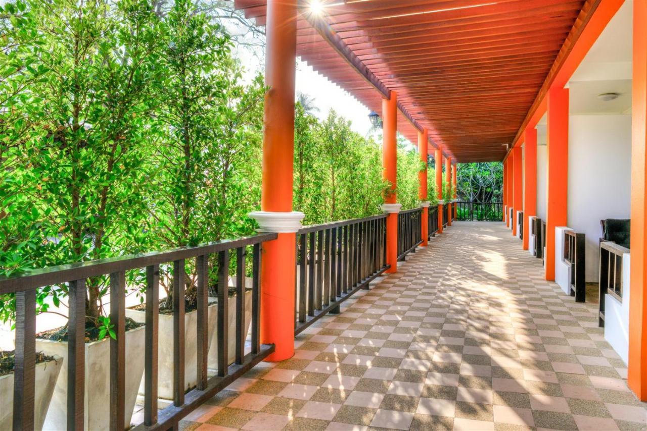 Palm Beach Resort Pran Buri Bagian luar foto